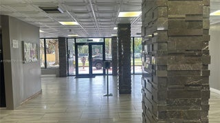 Photo of Listing #A11769779