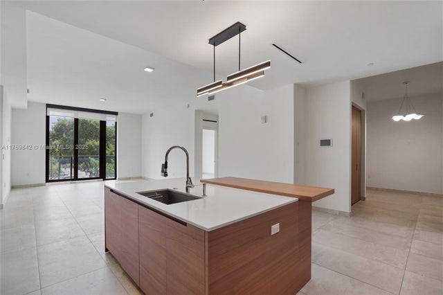 3 of 48 - 3581 E Glencoe St 307, Miami, FL