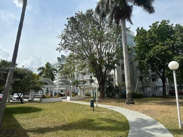 4 of 17 - 484 Nw 165th St Rd A-415, Miami, FL