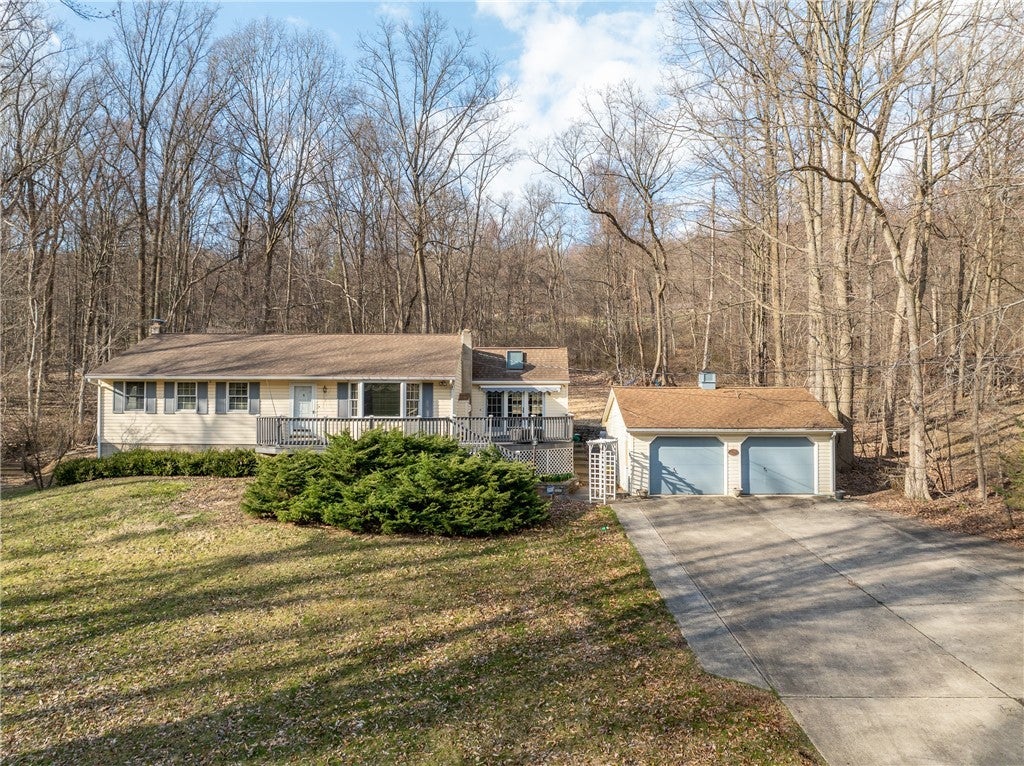 4416 State Route 819, Bell