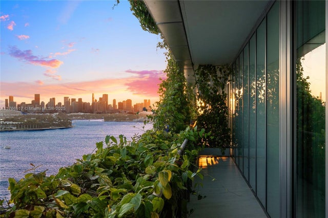 3 of 90 - 1300 Monad Ter 11e, Miami Beach, FL
