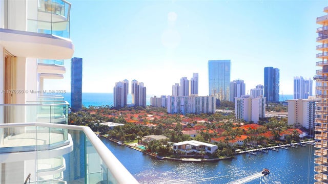 1 of 41 - 19707 Turnberry Way 22d, Aventura, FL