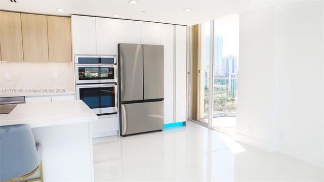 5 of 41 - 19707 Turnberry Way 22d, Aventura, FL