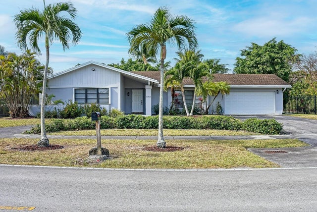 1 of 22 - 10900 Sw 124th Rd, Miami, FL