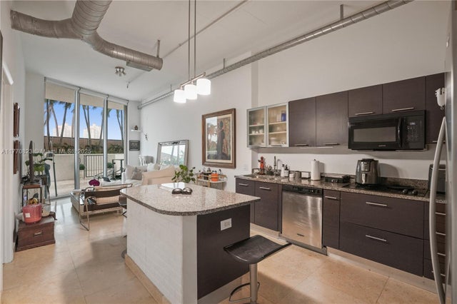 5 of 22 - 3029 Ne 188th St 319, Aventura, FL