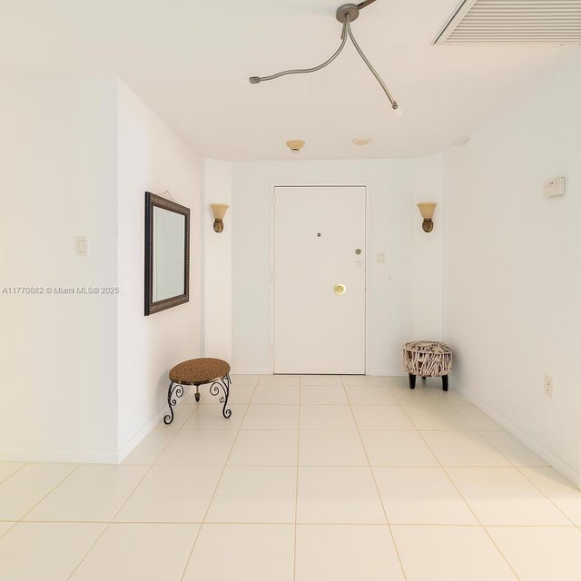 3 of 17 - 5255 Collins Ave 5d, Miami Beach, FL