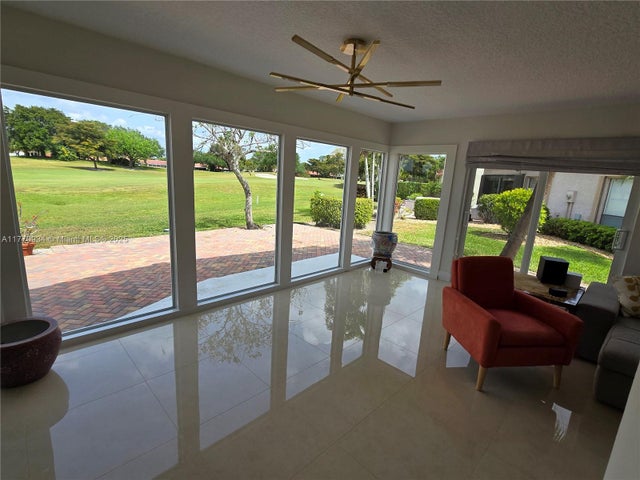 5 of 38 - 5645 Lakeview Mews Dr, Boynton Beach, FL