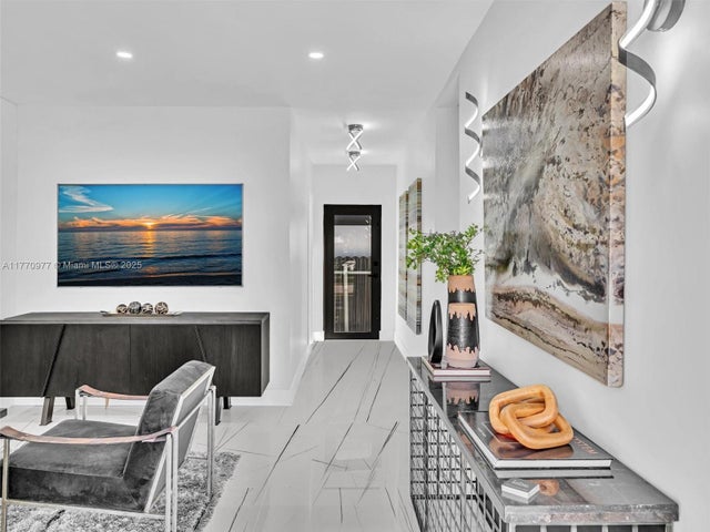 4 of 51 - 1937 Sw 16th Ave, Miami, FL