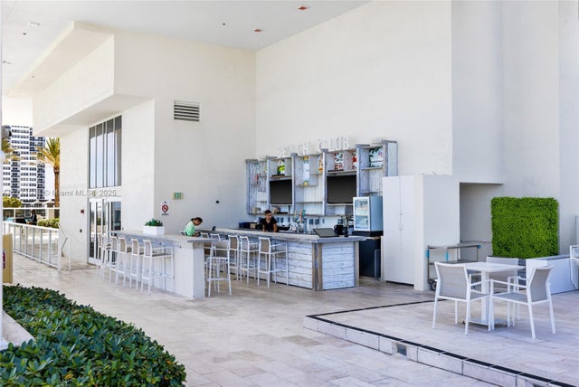 4 of 26 - 1830 S Ocean Dr 2808, Hallandale Beach, FL