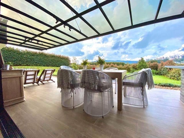 5 of 12 - Calle 24 Sur 6-50 La Serranía Casa 8 Alto De Las Palmas, Envigado, Medellin, CA