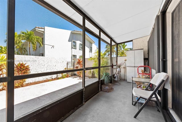 5 of 11 - 2601 N 40th Ave A-9, Hollywood, FL