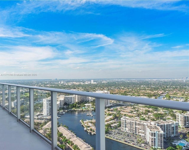 2 of 10 - 4010 S Ocean Dr T4301, Hollywood, FL