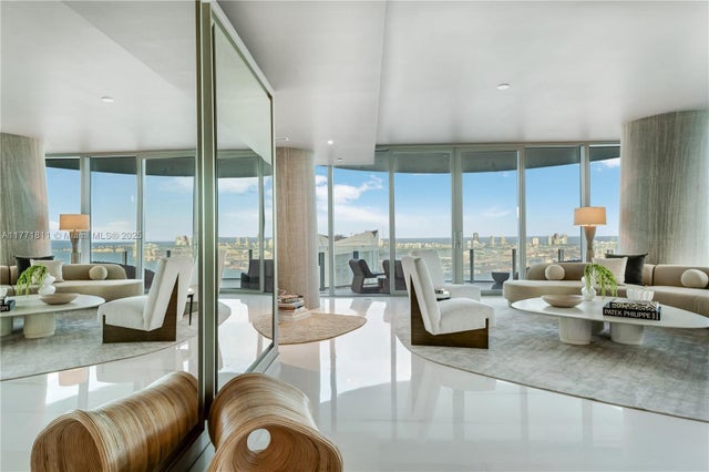 2 of 42 - 300 Biscayne Blvd Way 4101, Miami, FL