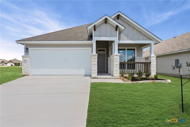 708 Seven Springs Drive, Temple