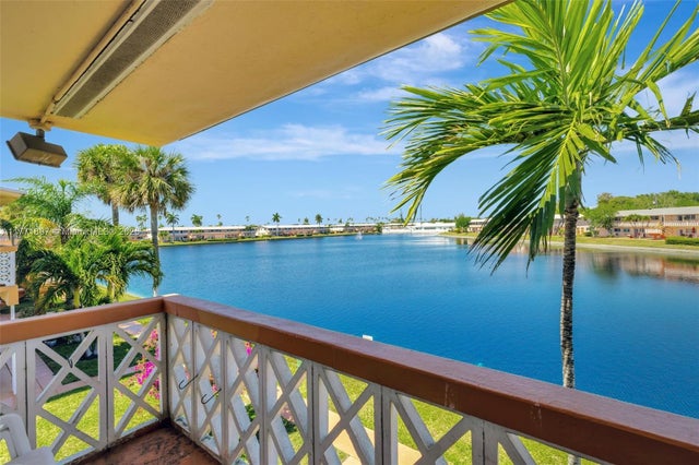 2 of 77 - 1012 Sw 11th St 20n, Hallandale Beach, FL
