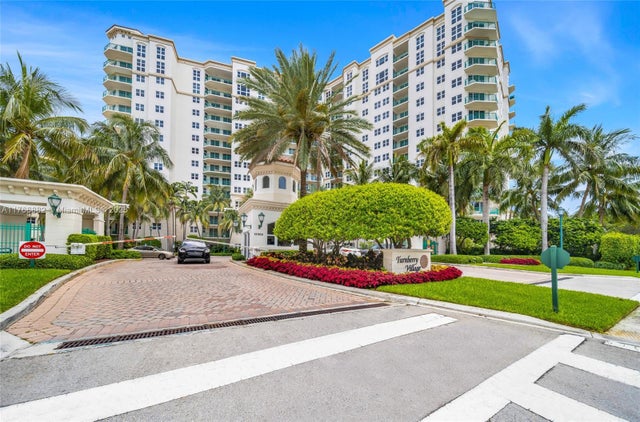 1 of 60 - 20000 E Country Club Dr 911, Aventura, FL