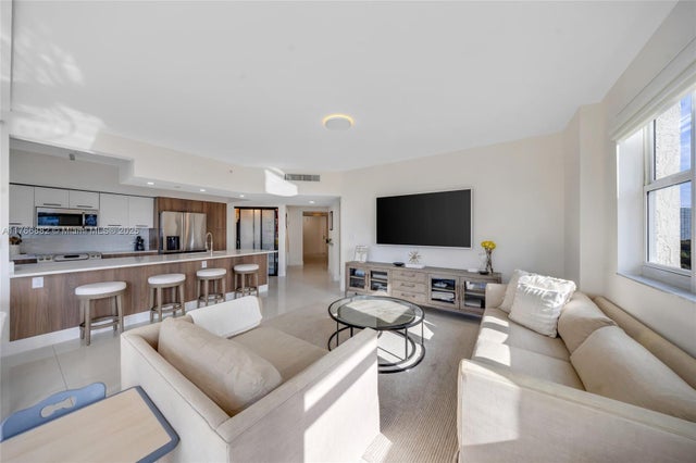 2 of 60 - 20000 E Country Club Dr 911, Aventura, FL