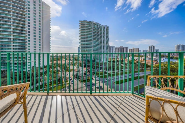 4 of 60 - 20000 E Country Club Dr 911, Aventura, FL
