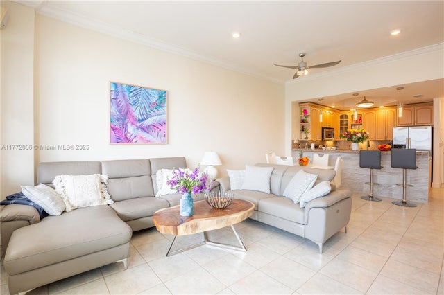 4 of 30 - 3725 S Ocean Dr Ph18, Hollywood, FL