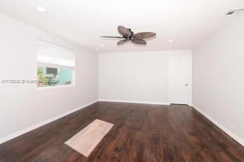 3 of 4 - 108 E Easy St, Fort Pierce, FL