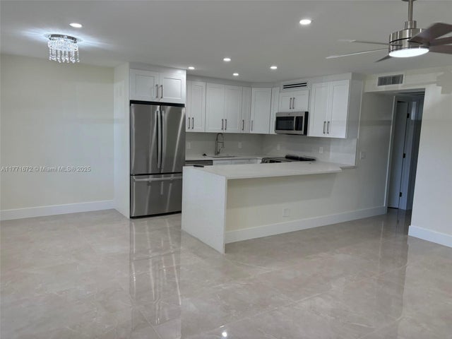 2 of 51 - 211 Durham E 211, Deerfield Beach, FL