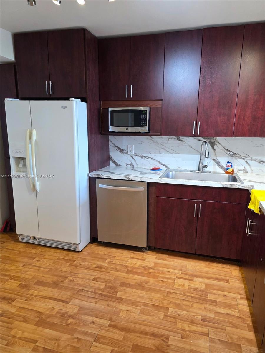 1351 Ne Miami Gardens Dr 501e, Miami