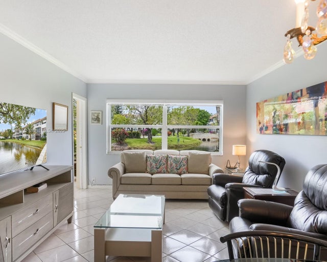 3 of 28 - 3505 Nw 48th Ave 411, Lauderdale Lakes, FL