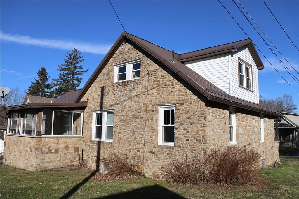 873 Nature Run Road, Ligonier