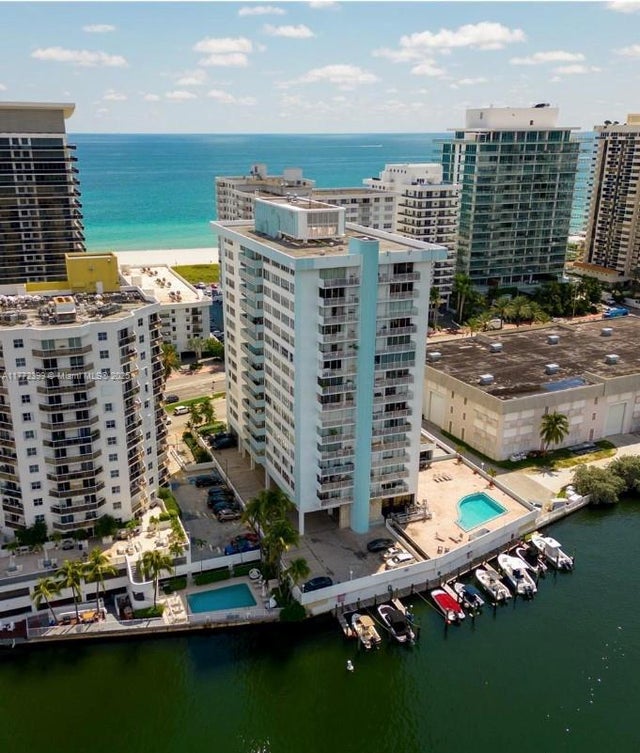 1 of 21 - 5838 Collins Ave 4d, Miami Beach, FL