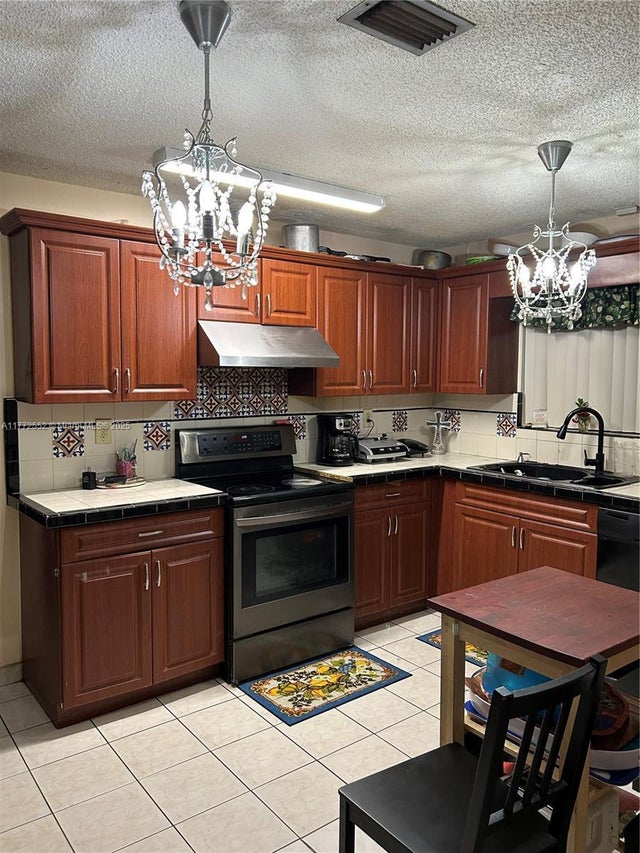 4 of 10 - 13108 Sw 3rd St, Miami, FL