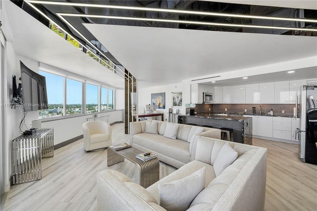 4 of 31 - 7135 Collins Ave 1735, Miami Beach, FL