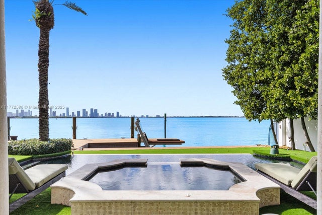 1 of 61 - 4340 N Bay Rd, Miami Beach, FL