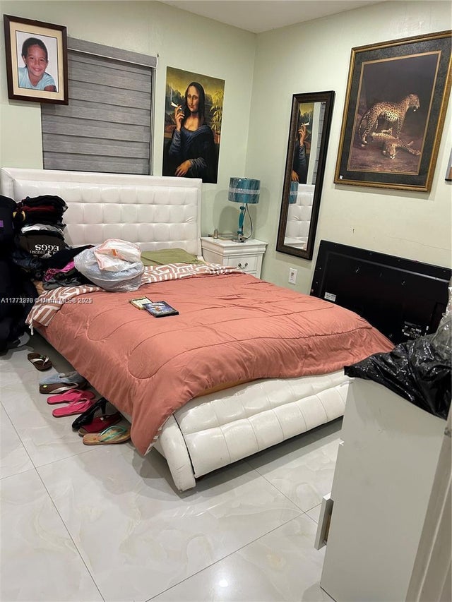 4 of 15 - 22 E 58th St, Hialeah, FL