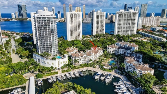 3 of 34 - 3900 Island Blvd B402, Aventura, FL