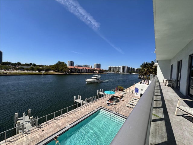 1 of 10 - 4010 S Ocean Dr R204, Hollywood, FL