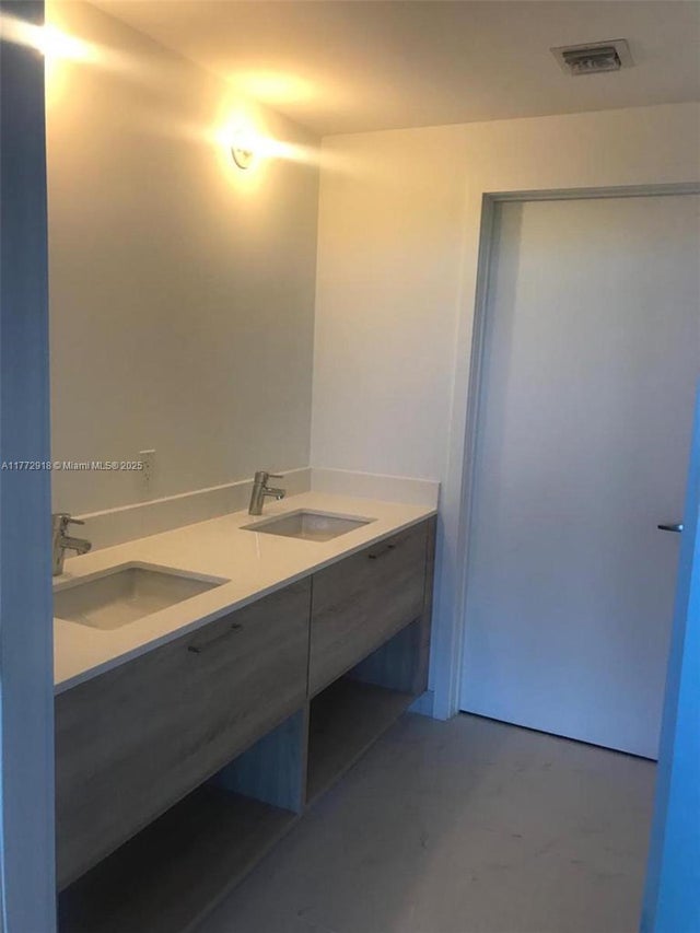 5 of 15 - 16385 Biscayne Blvd Unit 1902, North Miami Beach, FL