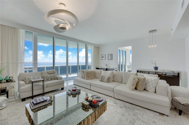 1 of 29 - 15811 Collins Ave 2101, Sunny Isles Beach, FL