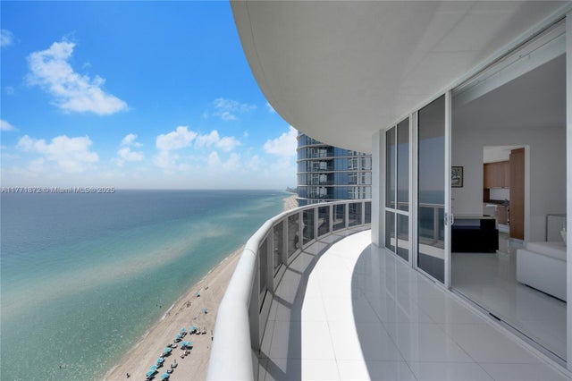 2 of 29 - 15811 Collins Ave 2101, Sunny Isles Beach, FL