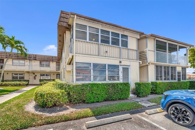 4 of 46 - 71 Saxony B 71, Delray Beach, FL