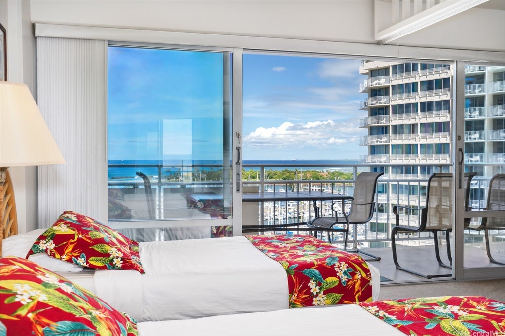 (unit #1110) 1777 Ala Moana Boulevard, Honolulu