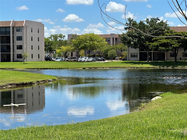 1 of 39 - 10130 Sunrise Lakes Blvd 112, Sunrise, FL