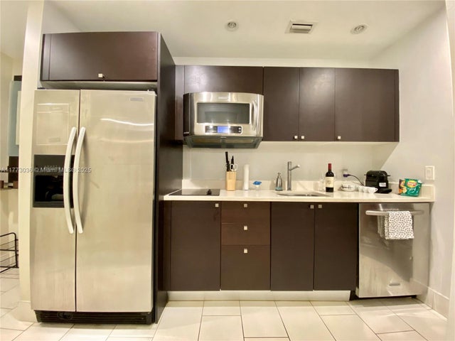 2 of 20 - 5300 Nw 87th Ave 1006, Doral, FL