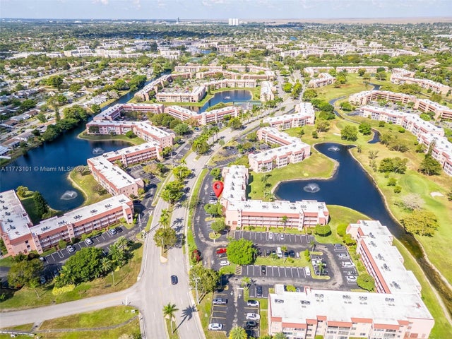 2 of 45 - 9421 Sunrise Lakes Blvd 105, Sunrise, FL