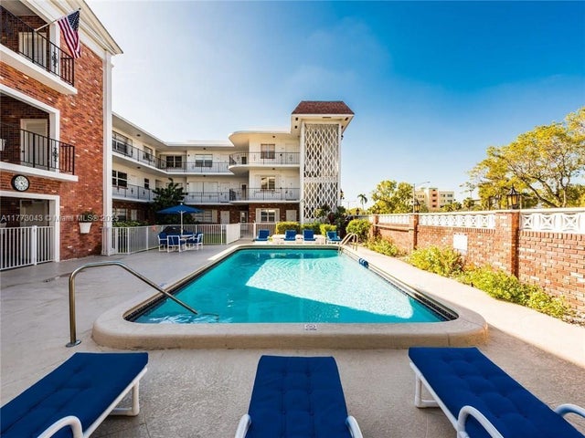 2340 Ne 9th St 210, Fort Lauderdale