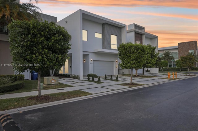 1 of 89 - 10445 Nw 68th Ter, Doral, FL