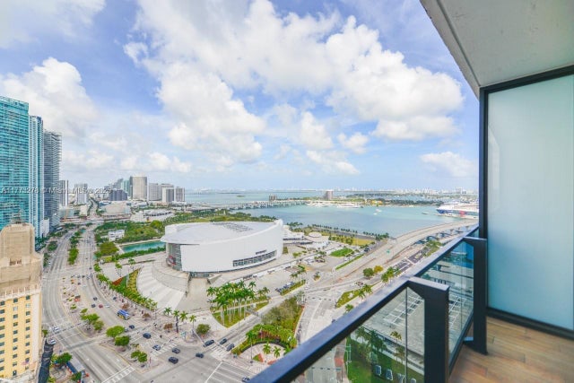 1 of 16 - 398 Ne 5th St 2305, Miami, FL