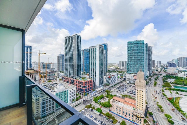 3 of 16 - 398 Ne 5th St 2305, Miami, FL