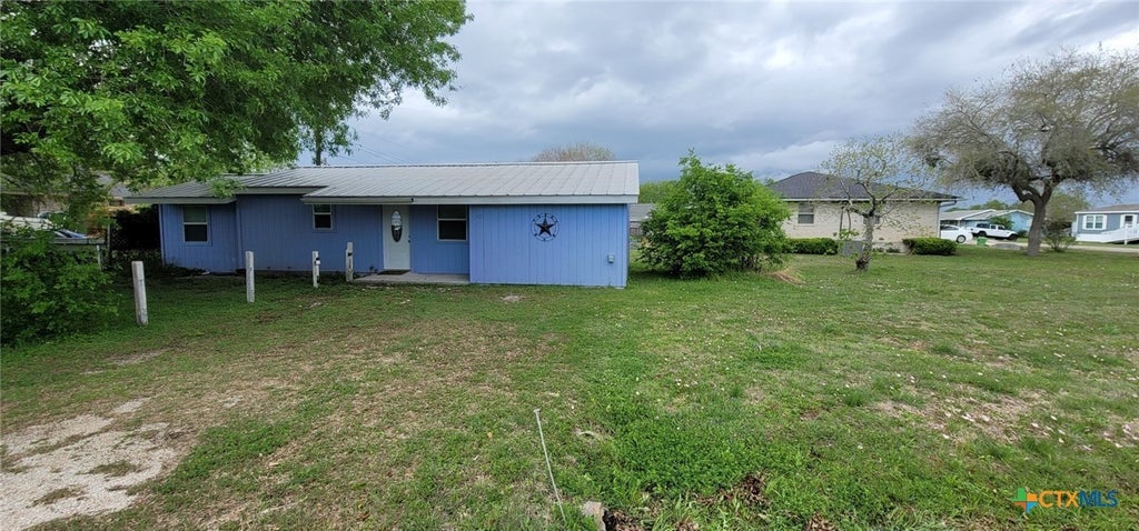 502 S 9th Street, Seadrift