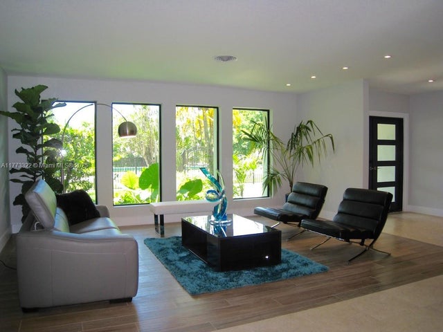 3 of 27 - 7125 Sw 120th St, Pinecrest, FL