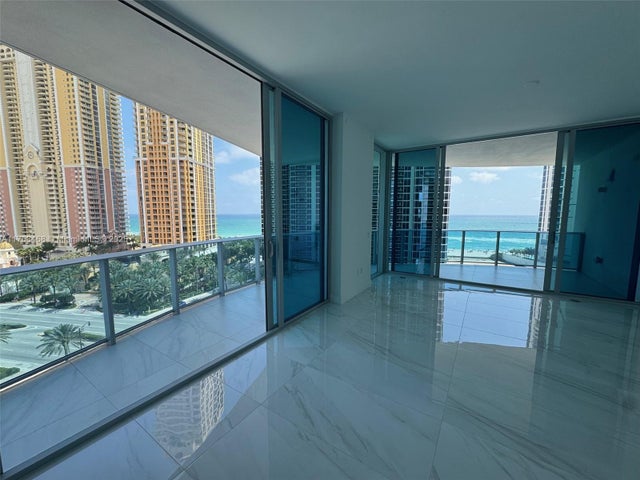 2 of 27 - 17550 Collins Ave 1005, Sunny Isles Beach, FL